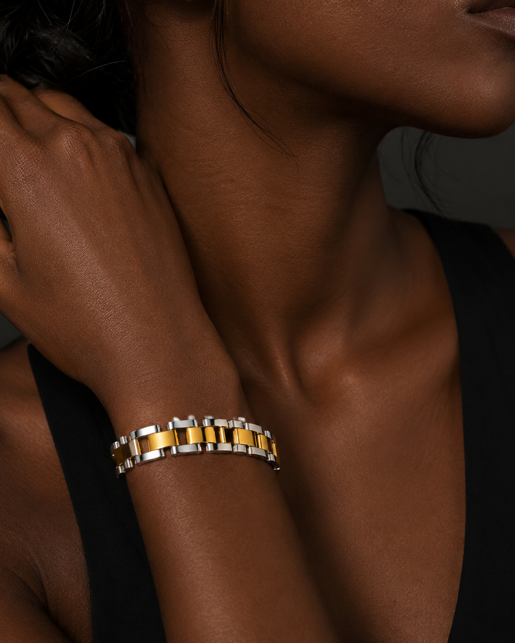 The Luxe Link Bracelet